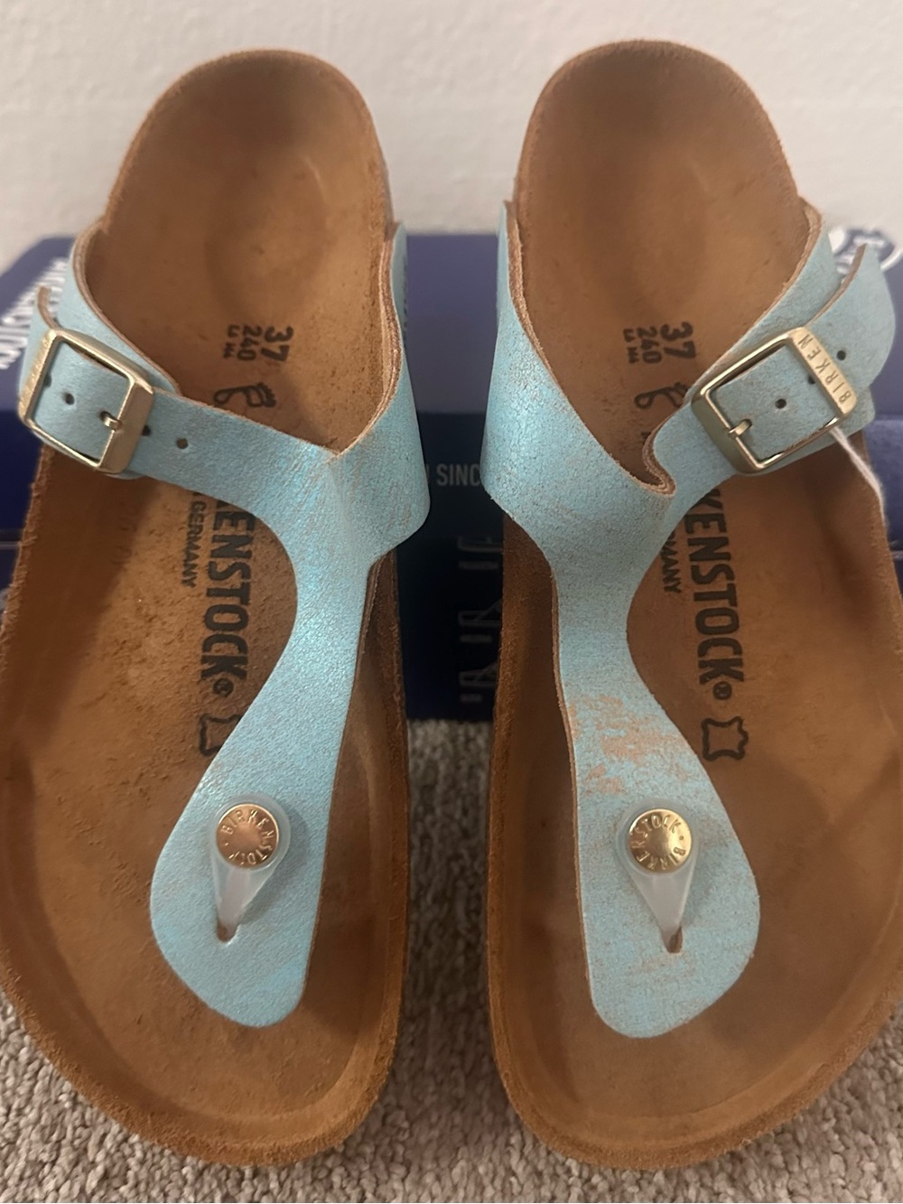 Birkenstock Gizeh Metallic Pale Blue T-Strap Sandals